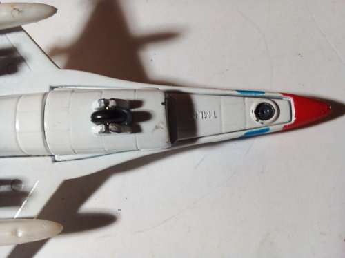Diecast F 16 Falcon Jet 16cm