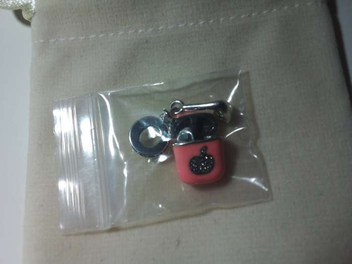 9.25 Silver Pink Headphone Bracelet Charm