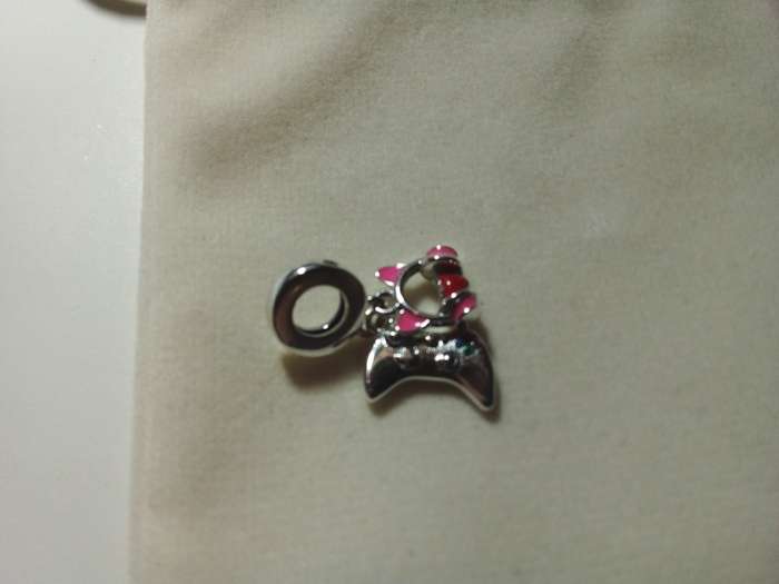 9.25 Silver Gamer Headphones & Remote Bracelet Charm