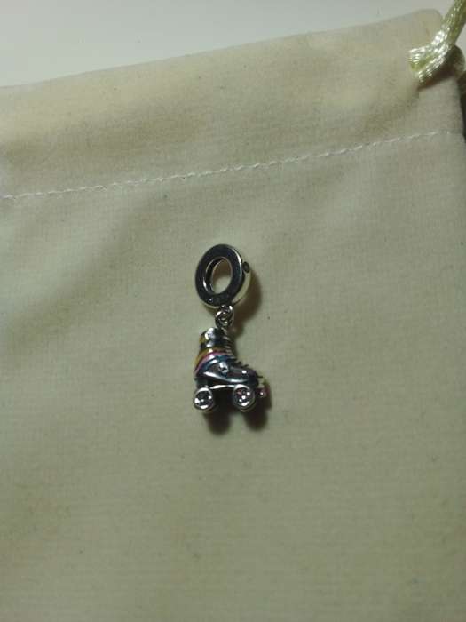 925 Silver Roller Blade Bracelet Charm