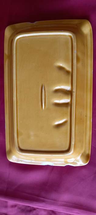 Funny Feet Pair of Ashtrays with Quirky Sayings