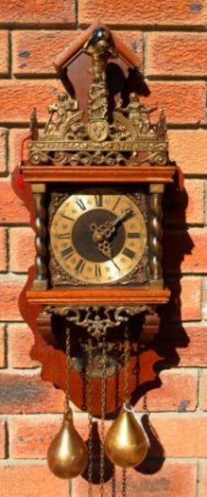WOW!! HUGE VINTAGE JWA DUTCH ZAANDAM ZAANSE 8 DAY WALL CLOCK 630mmX280mmX170mm