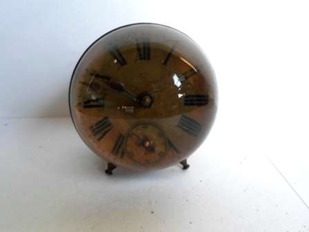 WOW!! EARLY 20th CENTURY MAGNIFYING GLASS CLOCK CIRCA 1905 100% WORKING!! WOW!!