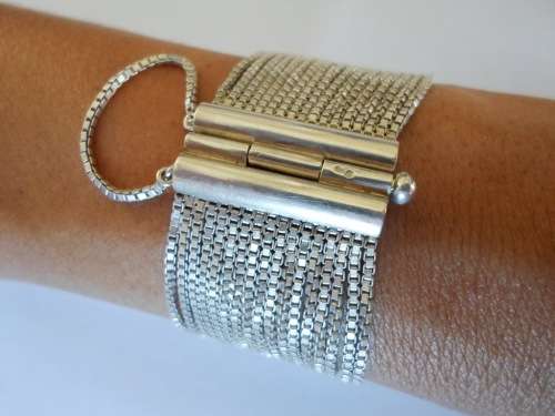 EXCEPTIONAL!! 17 BOX STRING STERLING SILVER BRACELET AMAZING DESIGN 39,1g VALUE R2500 WOW!!
