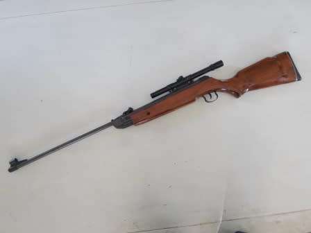 WOW!! CHINESE MY INDUSTRY BRAND B2-2A HIGH POWER AIR RIFLE WITH ANSCHUTZ 4 X SCOPE WOW!!