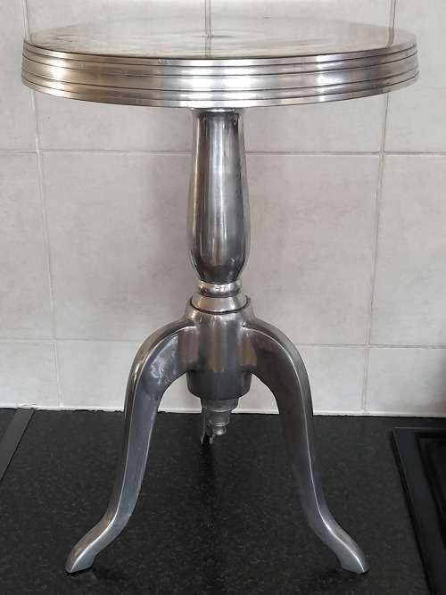 Fabulous!! Aluminum side table, stunning design 515 x 340mm value R1200