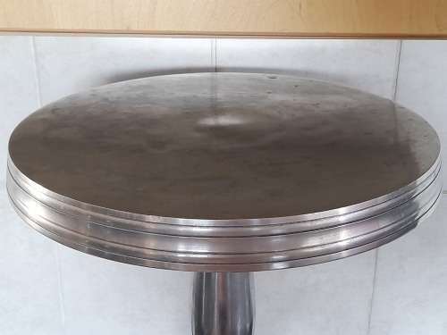 Fabulous!! Aluminum side table, stunning design 515 x 340mm value R1200