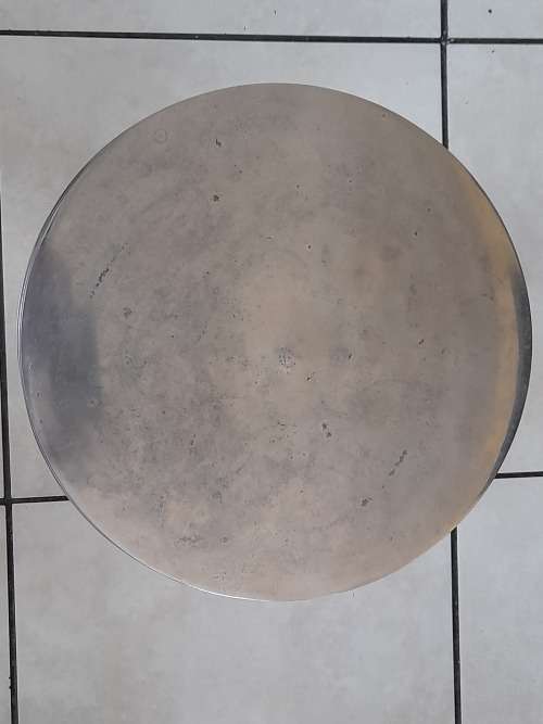 Fabulous!! Aluminum side table, stunning design 515 x 340mm value R1200