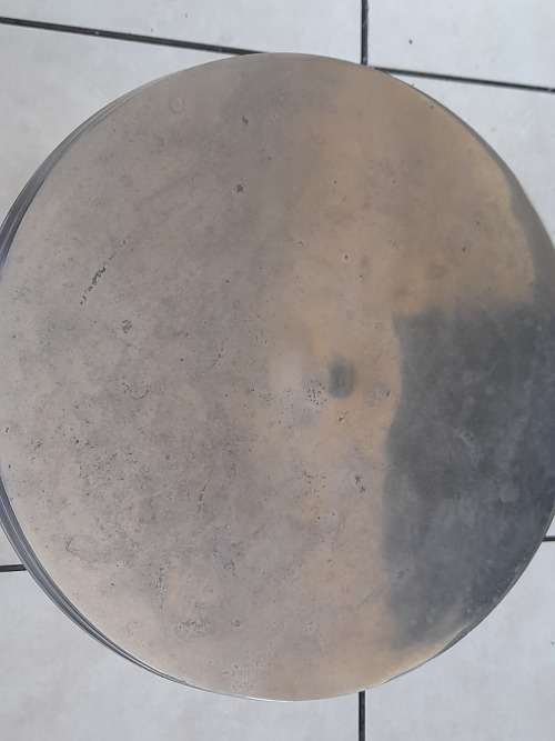 Fabulous!! Aluminum side table, stunning design 515 x 340mm value R1200