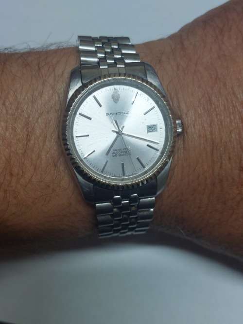 Rare Sandoz 25 jewel automatic men`s wristwatch 100% working Value R4500