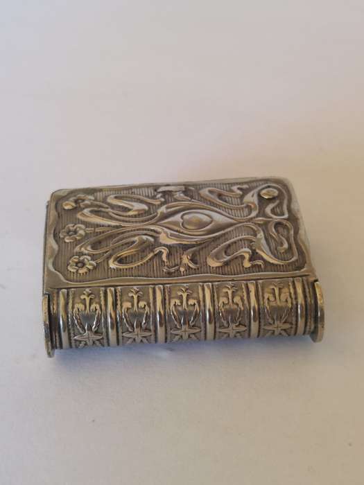 Rare!! Art Nouveau nickel plated double sided vesta case circa 1895 WOW!!