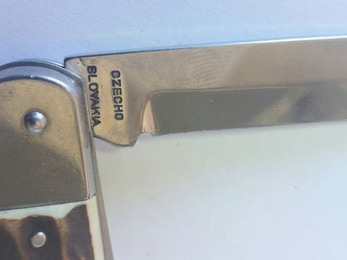 Amazing vintage Mikov stag horn hunting folder Value R2500