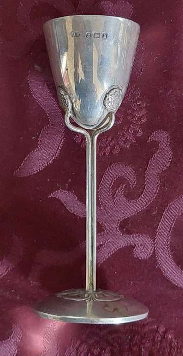 James Fenton Art Nouveau 1913 Birmingham silver liquer glass set