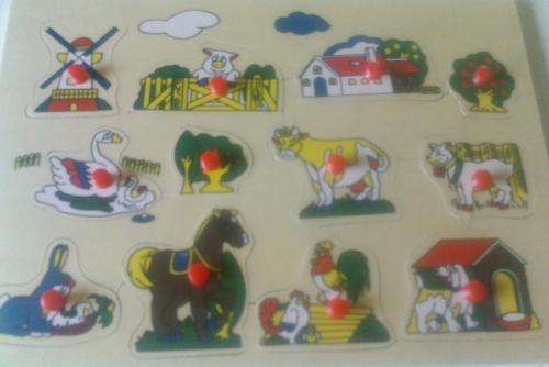Wooden Farm Puzzle......Strong, Bright, colourfull and Educational