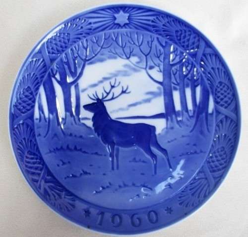A VINTAGE AND EXTREMELY COLLECTABLE HANS H. HANSEN SIGNED ROYAL COPENHAGEN PLATE - 1960!!