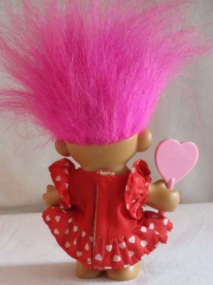CUTE RUSS BERRIE TROLL IN ORIGINAL OUTFIT!!