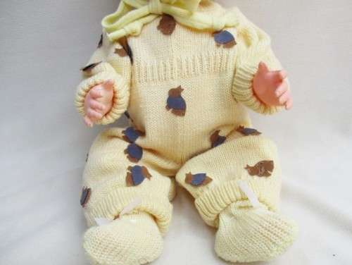 A VERY RARE KADER-LIKE VINTAGE DOLL NO 9920 MADE BY EVERGREEN, HONG KONG
