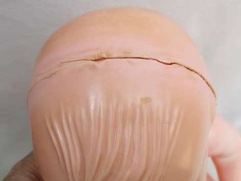 A VERY RARE KADER-LIKE VINTAGE DOLL NO 9920 MADE BY EVERGREEN, HONG KONG