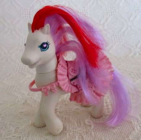 RARE - HASBRO G2 MY LITTLE PONY  - SECRET TALE WITH 'GEMS' IN EYES AND ADDED SADDLE