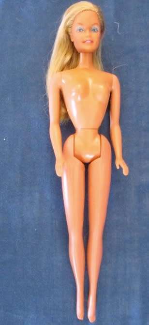 VINTAGE 1970's/80's MATTEL BARBIE MADE IN THE PHILIPPINES!!