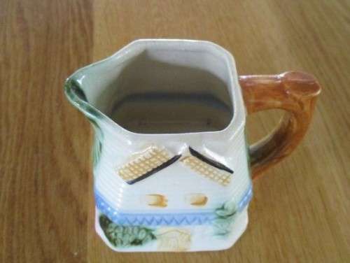 VINTAGE WINDMILL-STYLE CREAMER MADE IN JAPAN