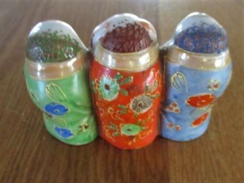 VINTAGE JAPANESE PORCELAIN - THREE WISE MONKEYS (SPEAK NO EVIL, HEAR NO EVIL, SEE NO EVIL)