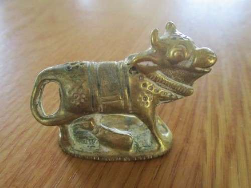 SO UNIQUE!! A VINTAGE, ORNATE KAMDHENU/NANDI COW WITH CALF FOR A SPECIAL PRINTER'S TRAY