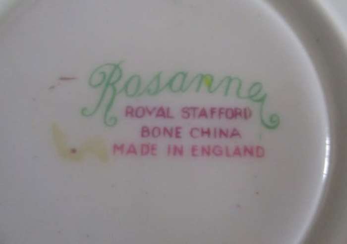 PRETTY ROYAL STAFFORD BONE CHINA SAUCER WITH STAND - ROSANNE