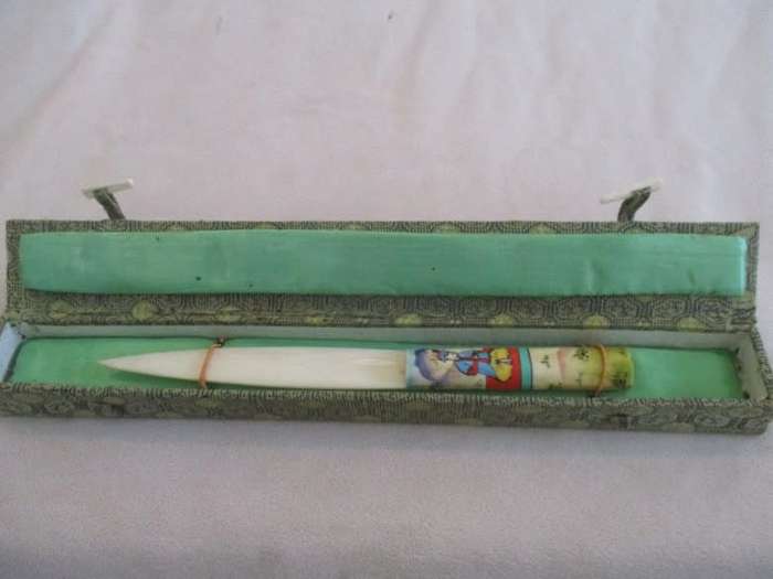 Vintage hand painted Chinese letter opener in original box