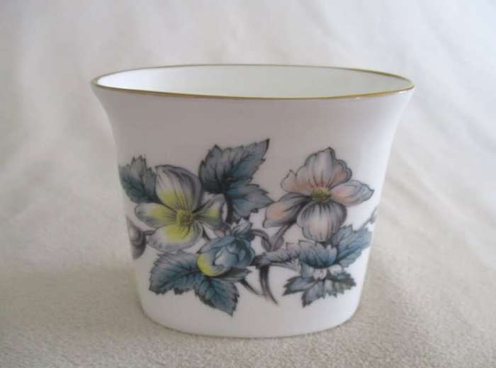 Royal Worcester fine bone china toothpick holder