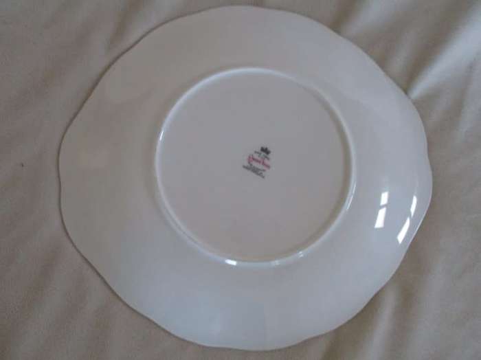 Lovely Queen Anne bone china cake server/plate