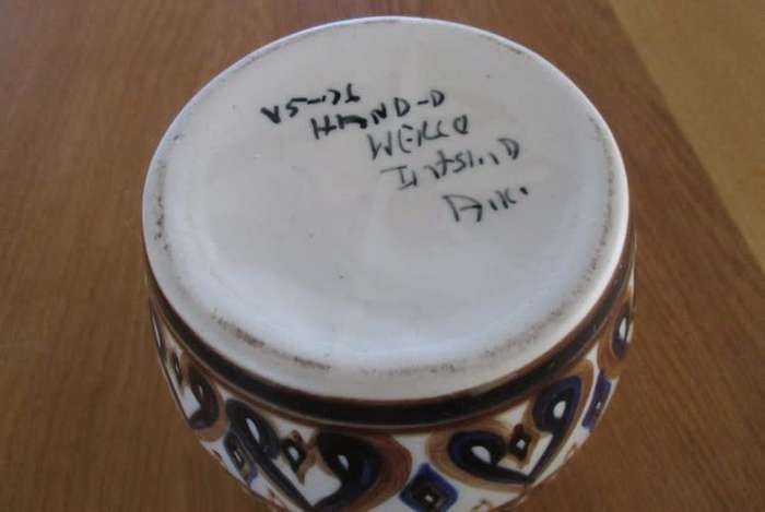 Large vintage hand painted vase - signed