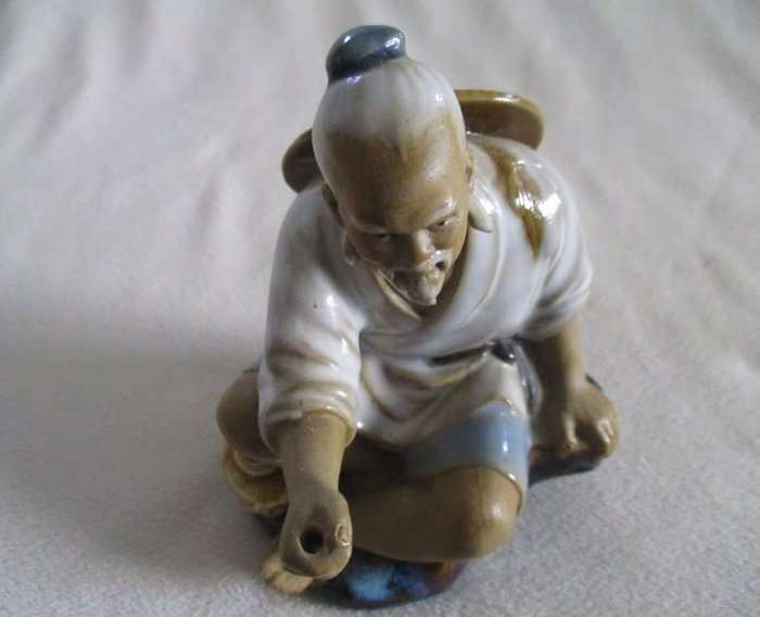 Vintage Chinese mudman figurine