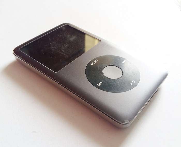 Apple iPod Classic |  160GB | Make An Offer!