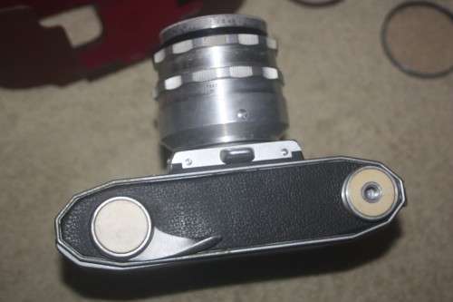 VINTAGE PRAKTICA IV B CAMERA IN CASE MADE IN WEST GERMANY PLUS BRAUN NURNBERG LENS CASE