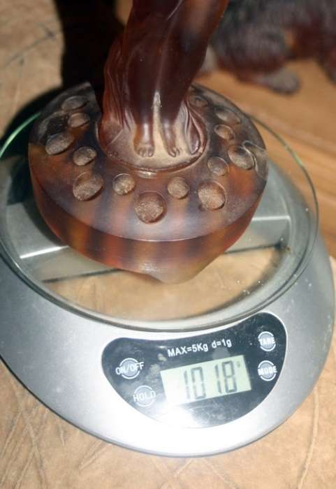 BEAUTIFUL AMBER GLASS CENTER PIECE WITH FLOWER FROG STAND