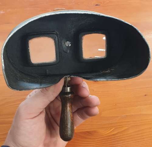 VINTAGE IMAGE VIEWER