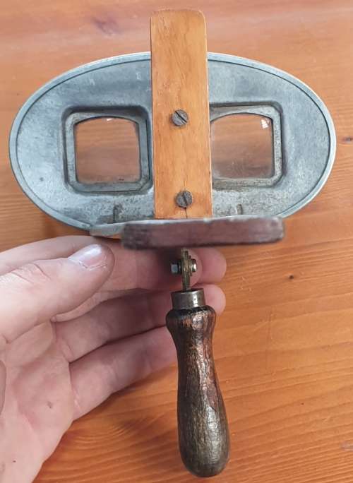 VINTAGE IMAGE VIEWER