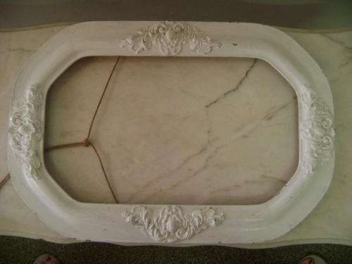 WHITE-PAINTED VINTAGE CARVED WOODEN FRAME