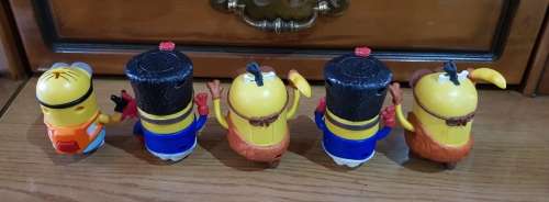5 x 2018 McDonald`s Minion Figurines - sold together as one lot