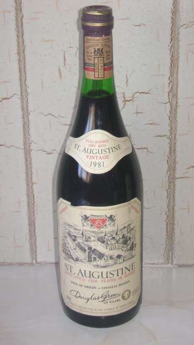 Douglas Green Full Bodied Dry Red ST AUGUSTINE Vintage 1981