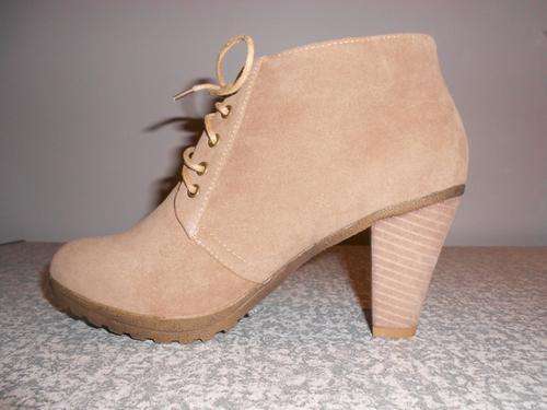 UNREAL COMBO: 1 x Taupe & 1 x Charcoal Ankle Boots