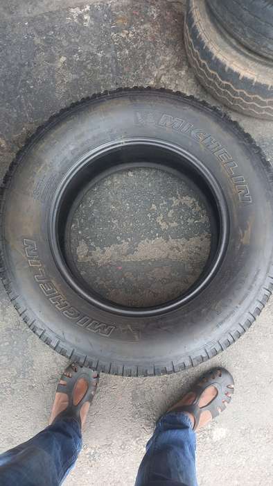 265/65/17 Michelin AT Lx. 80% life