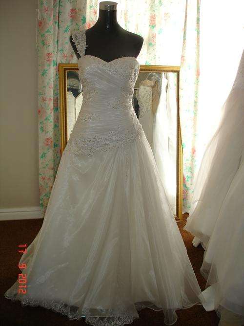 New ivory wedding dress
