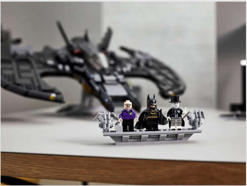 LEGO 76161 DC Comics Super Heroes 1989 Batwing (Discounted by Manufacturer 2020) Collectors Grail