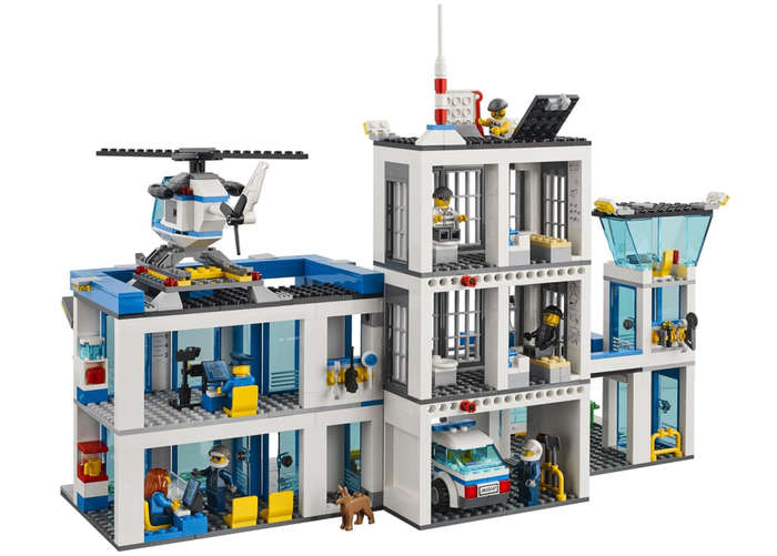 LEGO 60047 City Police Station (Discontinued by Manufacturer 2014)