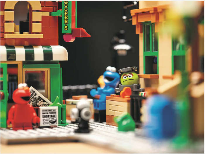LEGO 21324 Ideas 123 Sesame Street (Discontinued by Manufacturer 2020) Collectors Grail