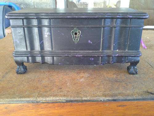 Ball & Claw Jewellry /T rinket Box