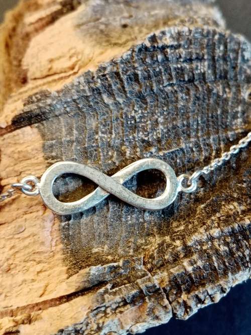 Sterling silver Eternity Bracelet 19cm