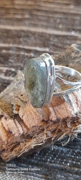 Sterling Silver ladies ring Size M No Box!
